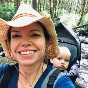 Meet your Posher, Julia